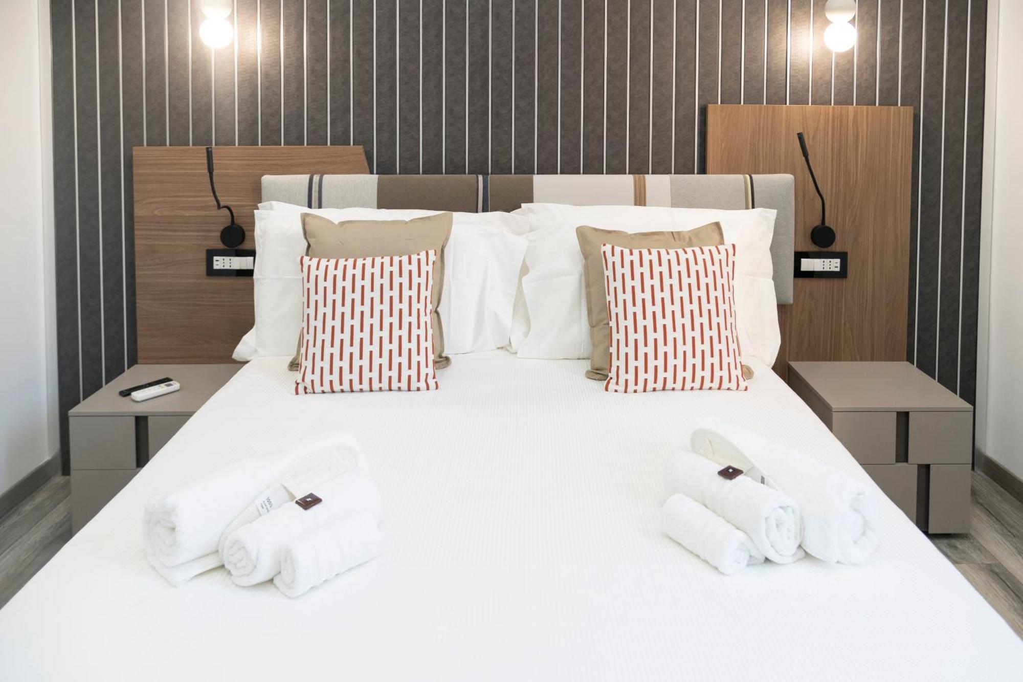 Trastevere Luxury Rooms Rome Bagian luar foto