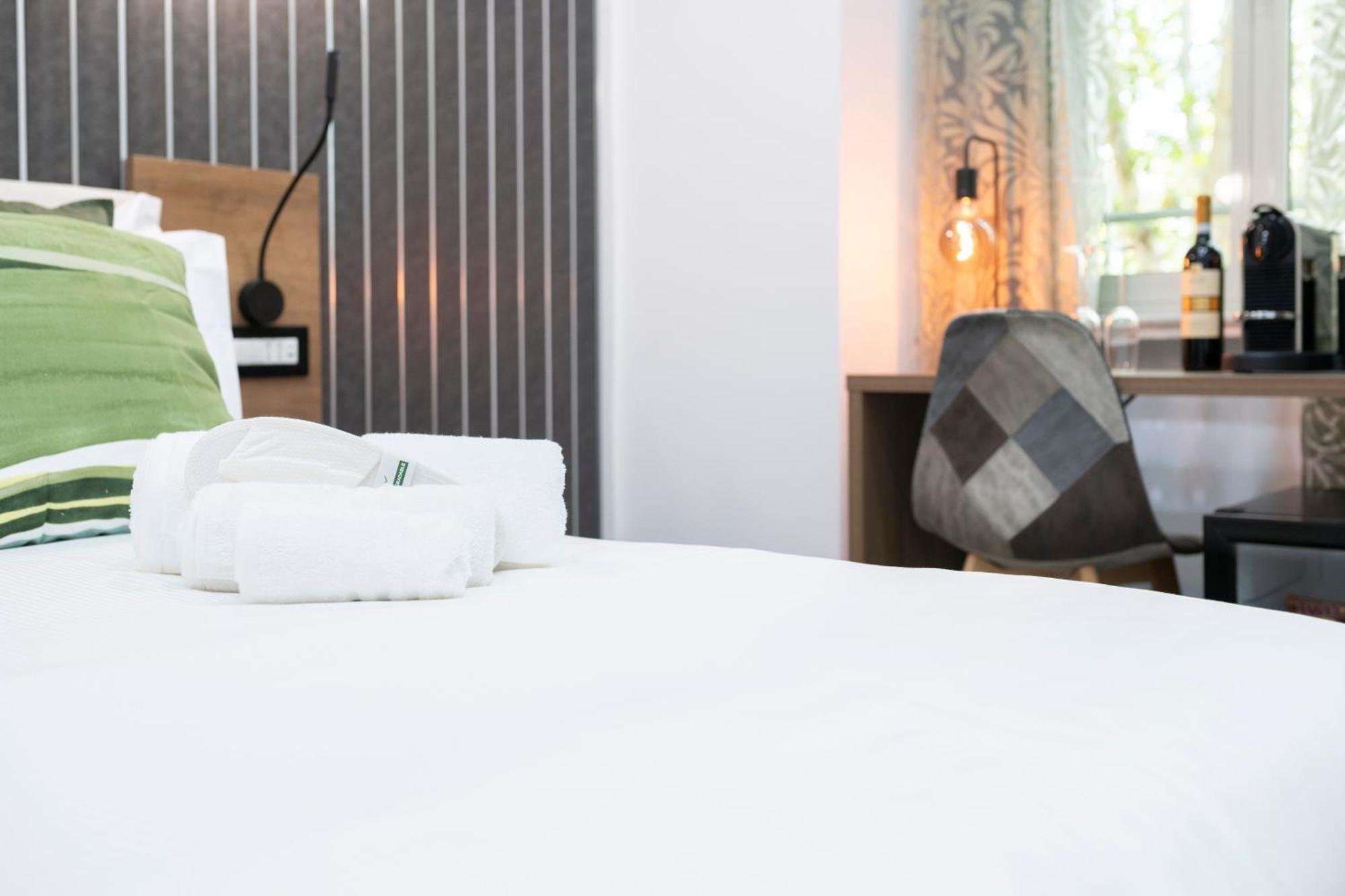 Trastevere Luxury Rooms Rome Bagian luar foto